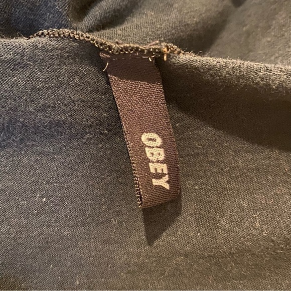 OBEY Women Black Graphic Y2K Short Sleeve Top Size Small-Made in USA - Picture 6 of 9